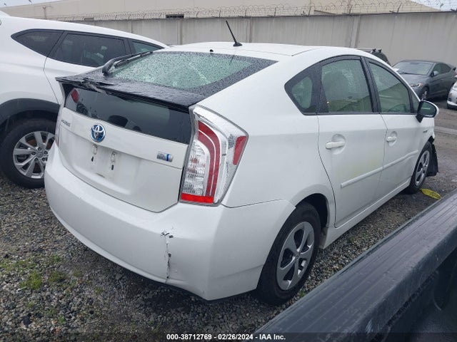 Продажа на аукционе авто 2014 Toyota Prius Two, vin: JTDKN3DU2E1752292, номер лота: 38712769