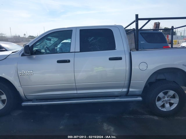 RAM 1500 Tradesman  4x4 5'7 Box 2018 1C6RR7KG4JS214907 Image 15