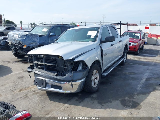 RAM 1500 Tradesman  4x4 5'7 Box 2018 1C6RR7KG4JS214907 Image 2