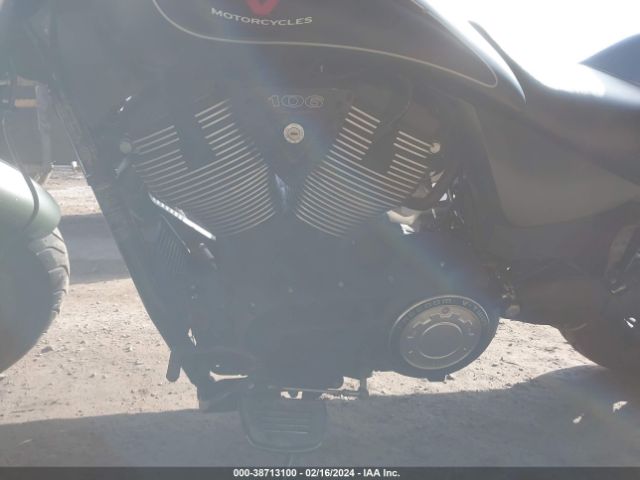 2015 VICTORY MOTORCYCLES GUNNER 5VPLB36N5F3041471 Photo 8