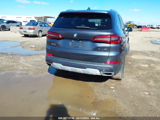 5UXCR6C52KLL26122 BMW X5 Xdrive40i