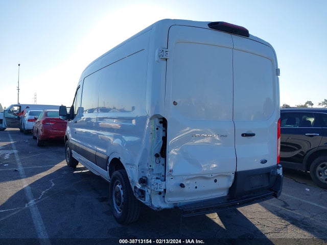 Ford Transit-250 2018 1FTYR2CM6JKA74189 Image 3