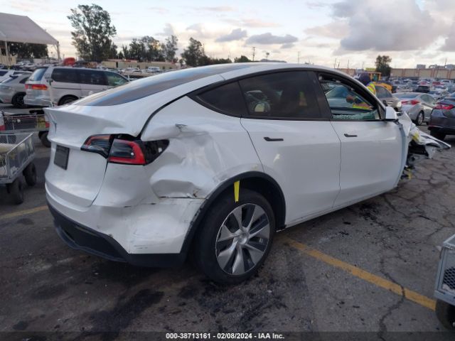 5YJYGDED9MF107542 Tesla Model Y Standard Range Rear-wheel Drive
