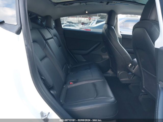 5YJYGDED9MF107542 Tesla Model Y Standard Range Rear-wheel Drive