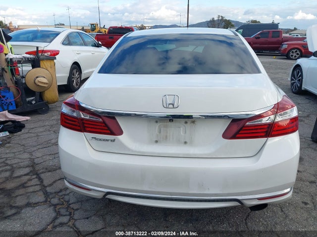 Honda ACCORD LX 2017 1HGCR2F33HA010450 Image 16