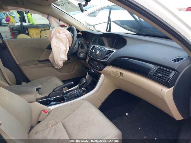 Honda ACCORD LX 2017 1HGCR2F33HA010450 Image 5