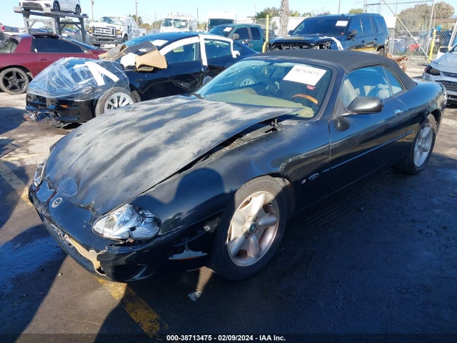 1997 JAGUAR XK8 SAJGX2744VC006213 Photo 1