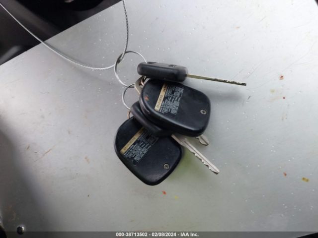 2005 SAAB 9-2X JF4GG61665G054426 Photo 10