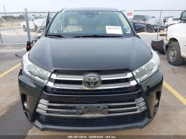Toyota Highlander Limited 2018 5TDYZRFH8JS251292 Image 12