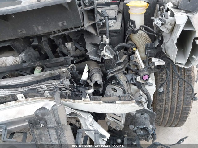 38713783 :رقم المزاد ، ZACNJBBB6KPK47403 vin ، 2019 Jeep Renegade Latitude 4x4 مزاد بيع