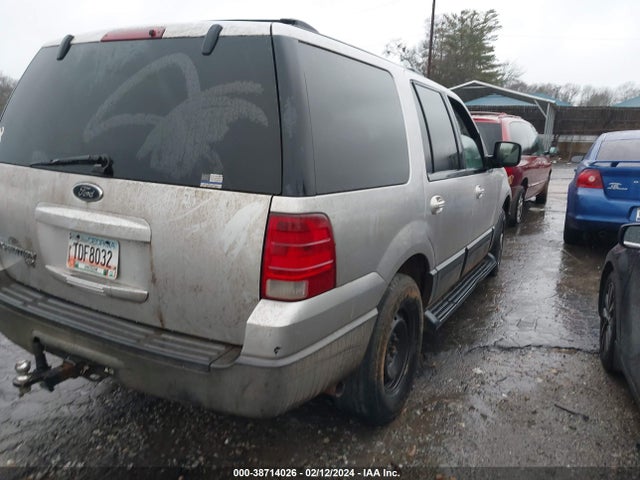 2004 FORD EXPEDITION XLT VIN: 1FMRU15W24LB39447