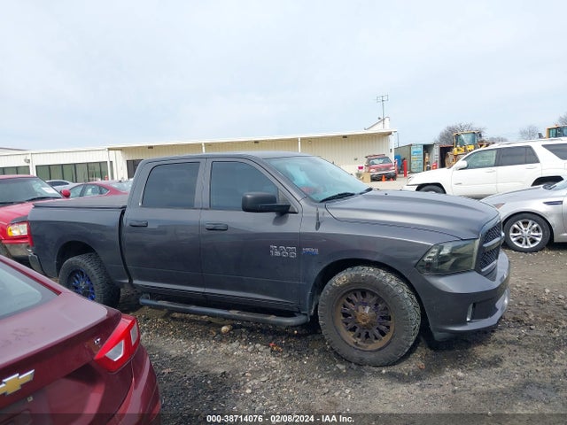 RAM 1500 Express  4x2 5'7 Box 2017 1C6RR6KT7HS523983 Image 13