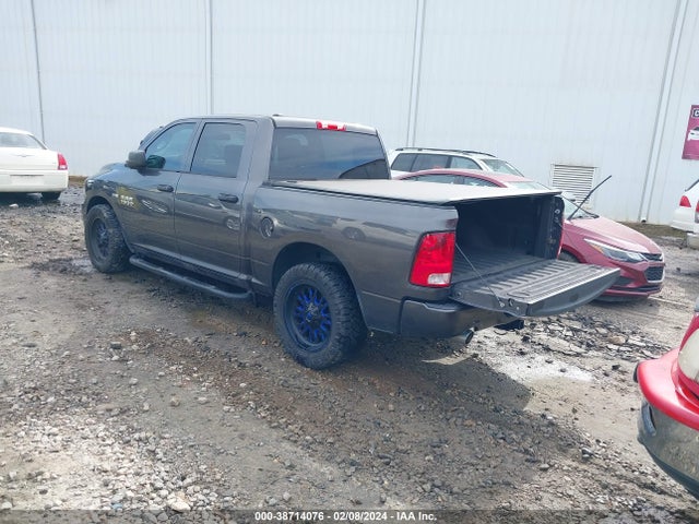 RAM 1500 Express  4x2 5'7 Box 2017 1C6RR6KT7HS523983 Image 3