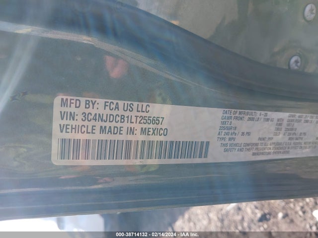3C4NJDCB1LT255657 Jeep Compass Limited 4x4