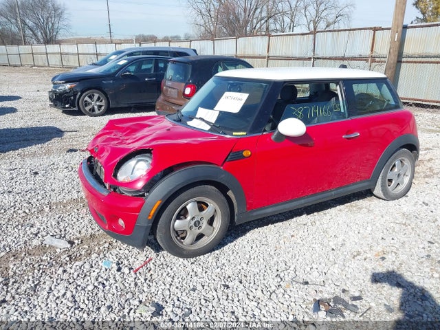 2009 MINI COOPER WMWMF33529TW79724 Photo 1