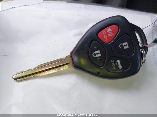 2010 TOYOTA COROLLA LE VIN: 2T1BU4EE6AC288753