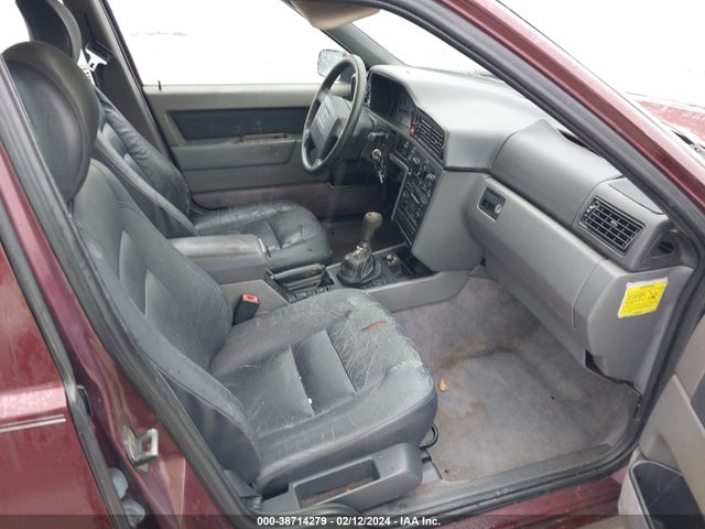 1994 VOLVO 850 VIN: YV1LW5509R2020101