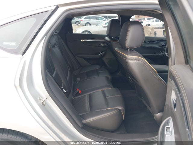 Chevrolet IMPALA 2LZ 2018 2G1125S36J9174741 Image 8