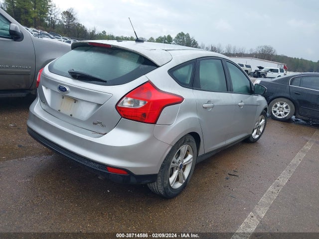 2014 FORD FOCUS SE VIN: 1FADP3K25EL262444