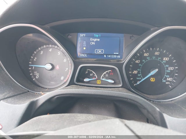 2014 FORD FOCUS SE VIN: 1FADP3K25EL262444