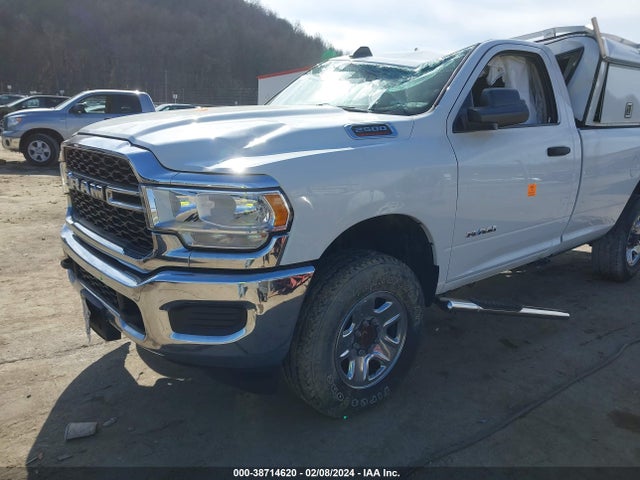 RAM 2500 Tradesman Regular Cab 4x4 8' Box 2019 3C6MR5AJ0KG615746 Image 2