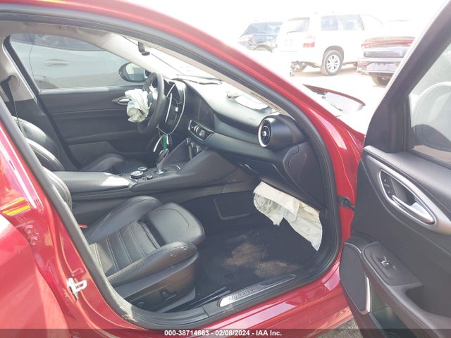 ZARFAECN4J7592027 Alfa Romeo Giulia Ti Sport Rwd