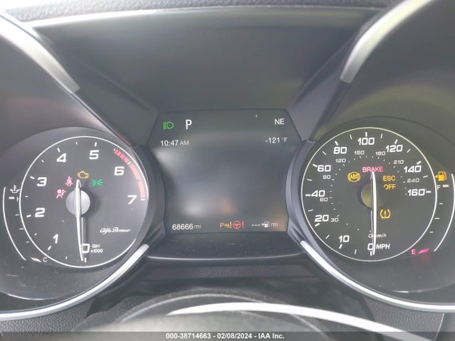 ZARFAECN4J7592027 Alfa Romeo Giulia Ti Sport Rwd
