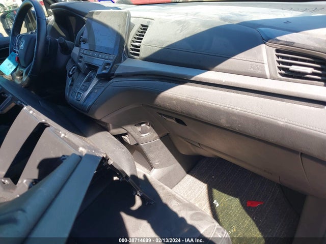 Honda Odyssey Touring 2022 5FNRL6H82NB022408 Image 8
