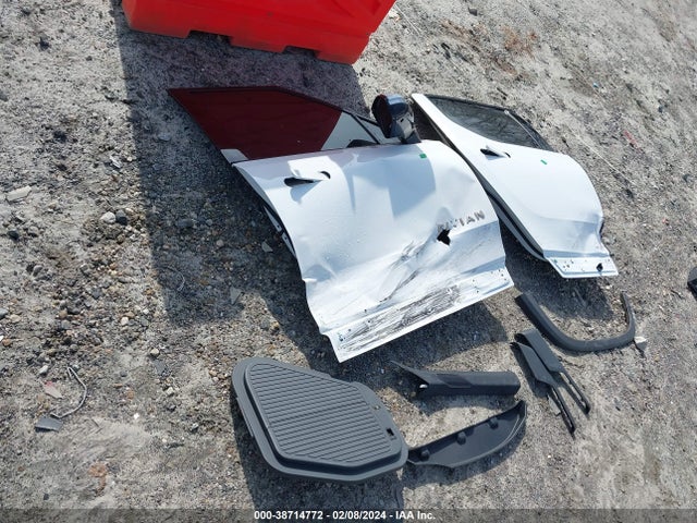 Rivian R1t Adventure 2022 7FCTGAAA5NN013241 Image 12