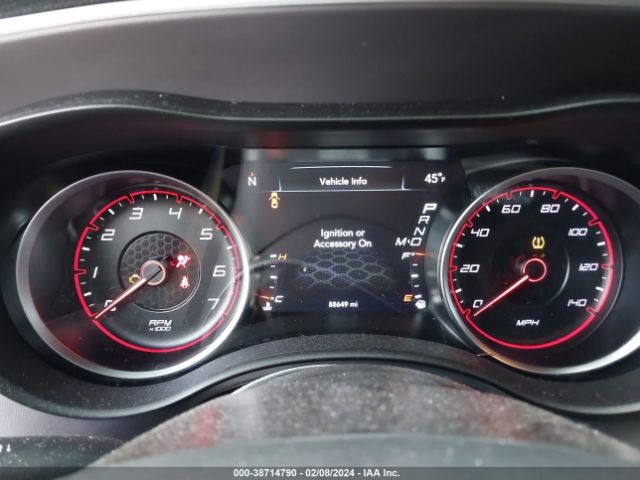 2C3CDXBG0KH725508 Dodge Charger Sxt Rwd