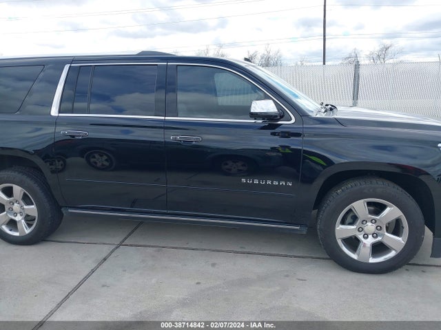 Chevrolet Suburban Premier 2017 1GNSCJKC0HR163789 Image 12
