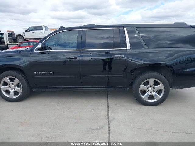 Chevrolet Suburban Premier 2017 1GNSCJKC0HR163789 Image 13