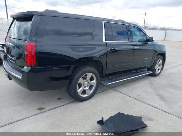 Chevrolet Suburban Premier 2017 1GNSCJKC0HR163789 Image 4