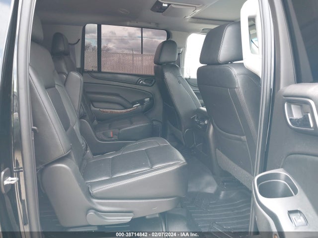 Chevrolet Suburban Premier 2017 1GNSCJKC0HR163789 Image 8