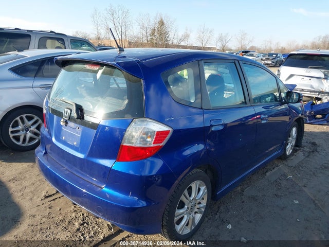 2010 HONDA FIT SPORT VIN: JHMGE8H49AS020192