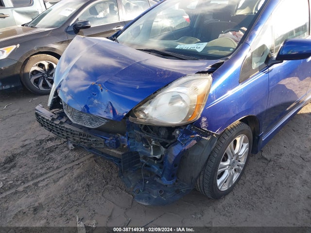 2010 HONDA FIT SPORT VIN: JHMGE8H49AS020192