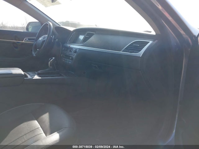 Hyundai Genesis 5.0 2015 KMHGN4JF4FU068941 Image 5