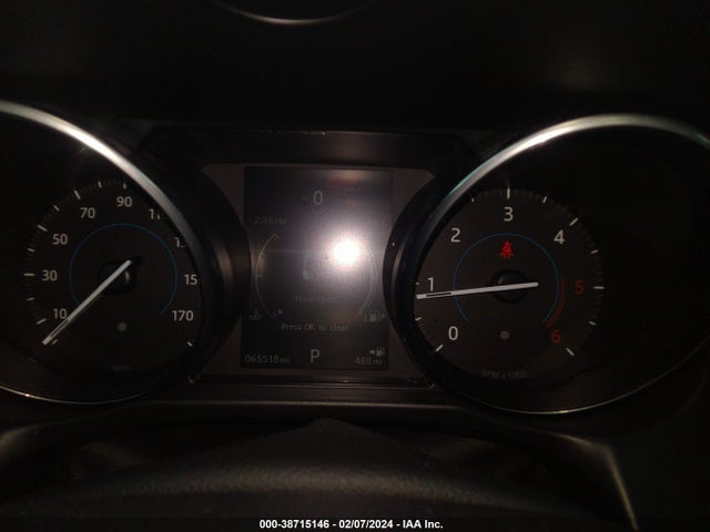 2017 JAGUAR XF SAJBJ4BN8HCY33577 Photo 6