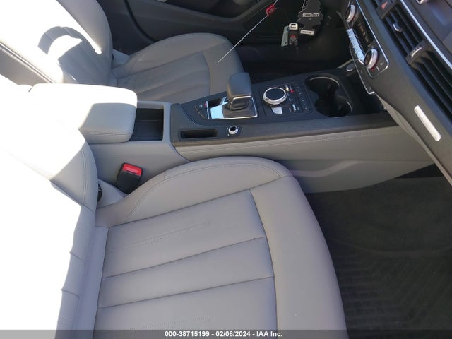 WAUBNCF54KA043538 Audi A5 45 Premium