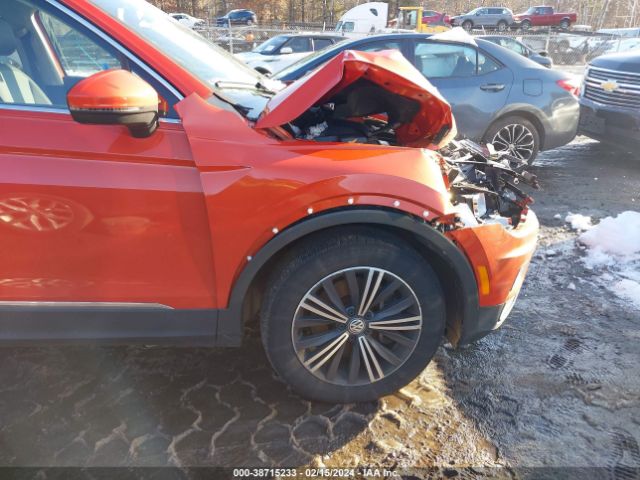 3VV2B7AX6KM056162 Volkswagen Tiguan 2.0t Se/2.0t Sel/2.0t Sel R-line/2.0t Sel R-line Black