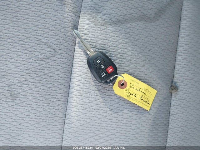 Toyota Corolla Le Plus 2014 2T1BURHEXEC150115 Image 11
