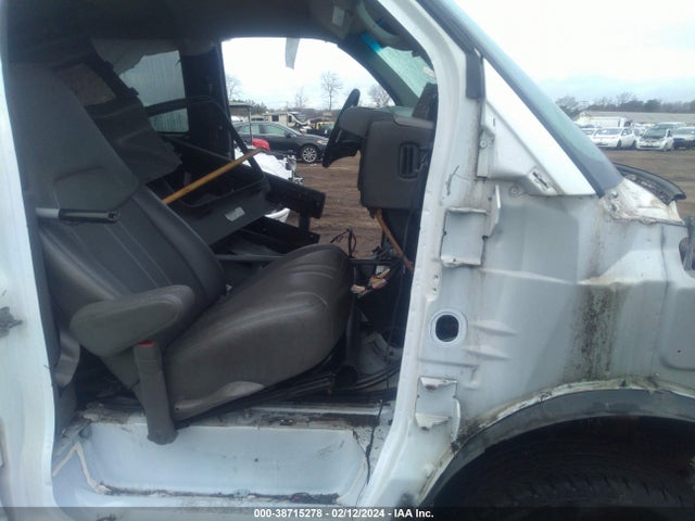 Chevrolet Express 2500 Ls 2014 1GAWGPFG3E1118265 Image 5