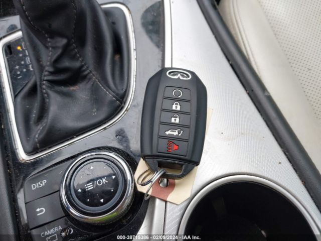 JN1EV7BP9NM310743 Infiniti Q50 LUXE