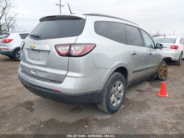 Chevrolet Traverse Ls 2017 1GNKRFED6HJ303746 Image 4