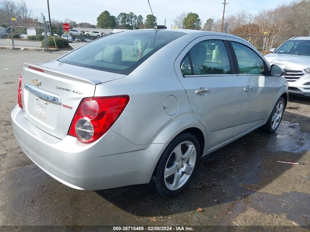 Chevrolet Sonic Ltz Auto 2015 1G1JE5SB9F4112341 Image 4