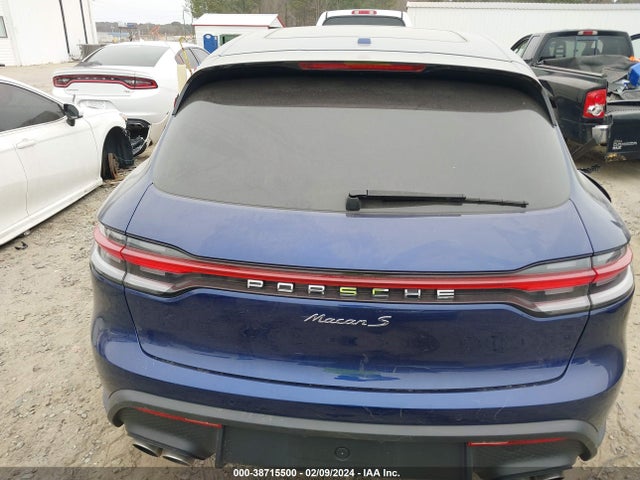 Porsche MACAN S 2022 WP1AG2A54NLB21267 Image 16