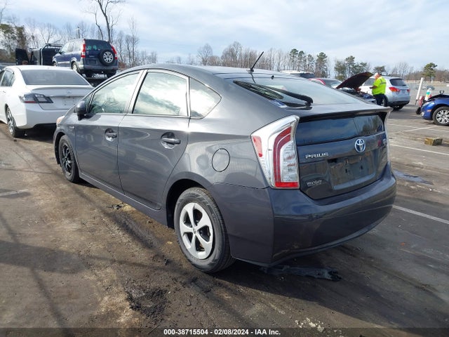 Toyota Prius Two 2014 JTDKN3DU8E0385145 Image 3