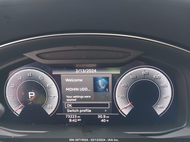 WA1FVAF19KD038219 Audi Q8 55 Premium