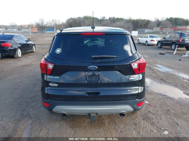 1FMCU9GD9KUA60929 Ford ESCAPE SE