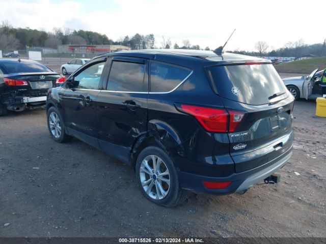 1FMCU9GD9KUA60929 Ford ESCAPE SE